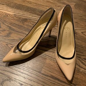 Ivanka Trump size 7 high heels
